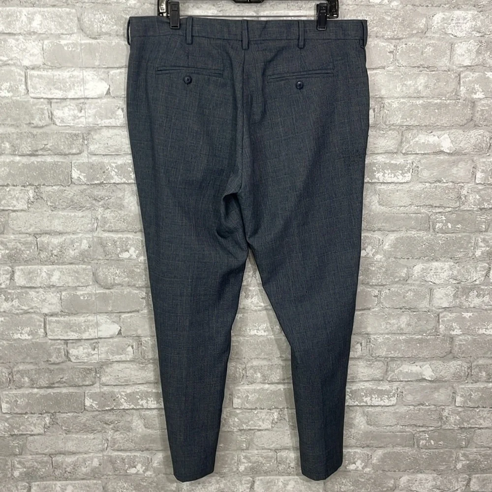 Van Heusen Traveler Blue Dress Pants
